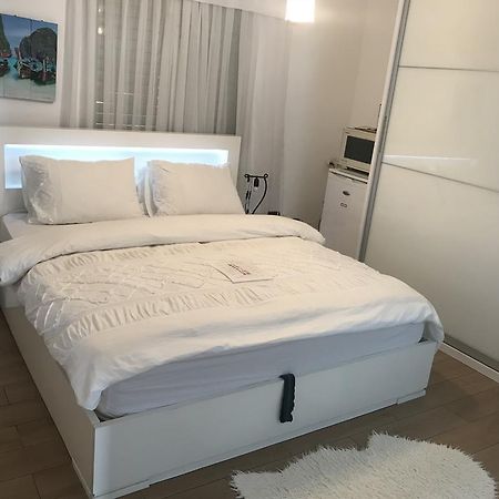 Charming Unit With Pool And Great Amenities Apartment Rishon Letzion Exterior foto